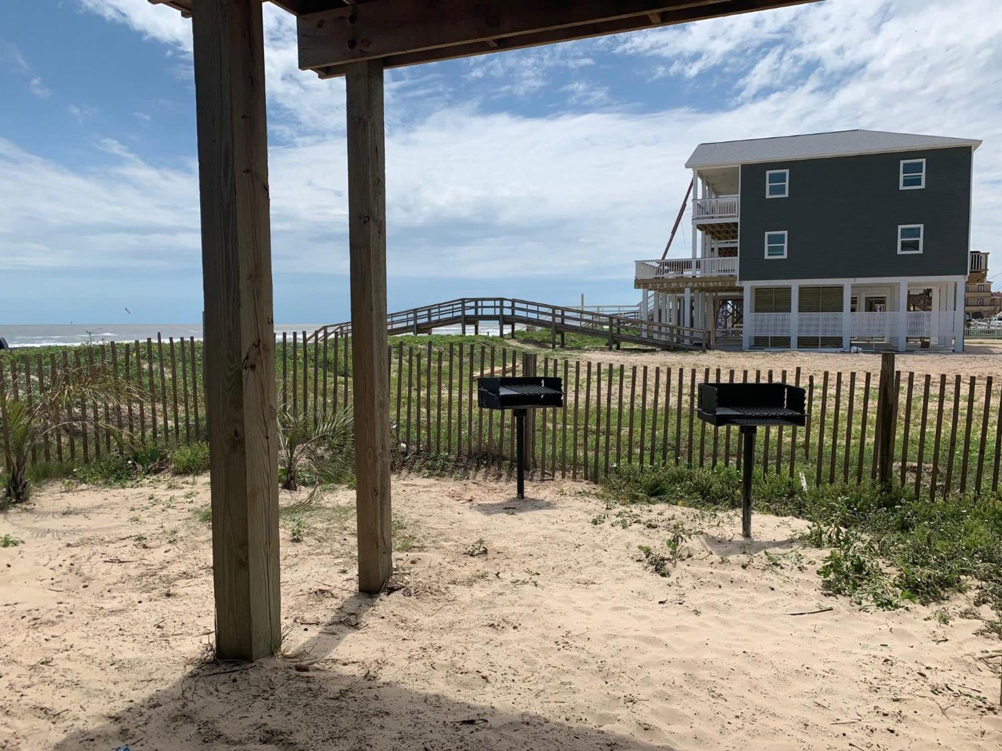 Unobstructed Oceanfront Sea Turtle Unit 2 Beach Pad! Surfside Beach Ngoại thất bức ảnh